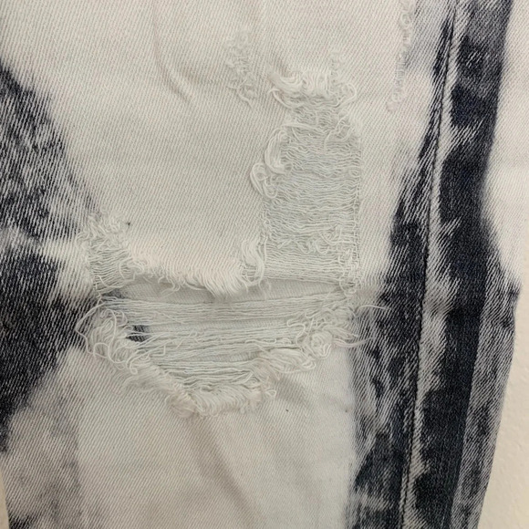 Hudson Distressed Acid Wash Mid Rise Nico Denim NWT - Picture 5 of 8